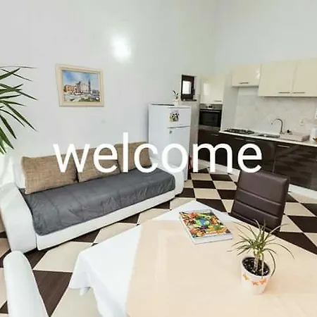 Apartman Bojana Apartment *